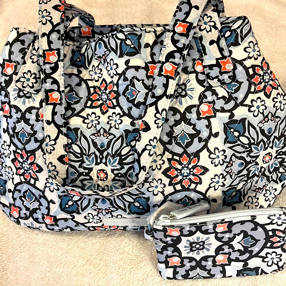 Lisbon Medallion Triple Compartment Shoulder Bag & Zip ID Case